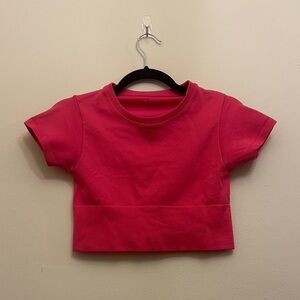 Offline by Aerie Seamless Hot Pink Cropped Workout Top Form Fitting Sz XS
